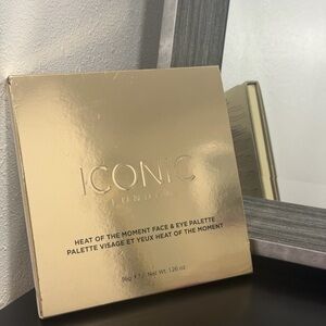 ICONIC London Heat of the Moment Palette